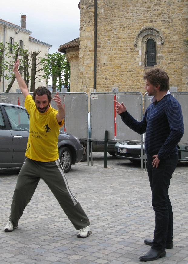 Julien Desplantez. Cours en extérieur